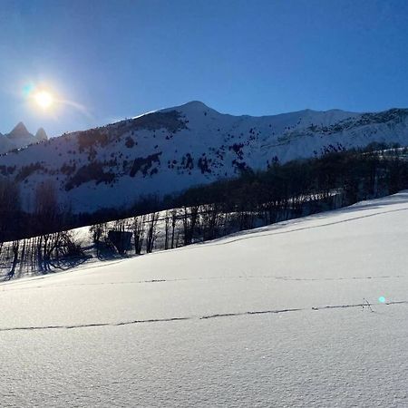 Apartmán Logement 4/6 Personnes A La Montagne Avec Piscine Saint-Sorlin-dʼArves Exteriér fotografie