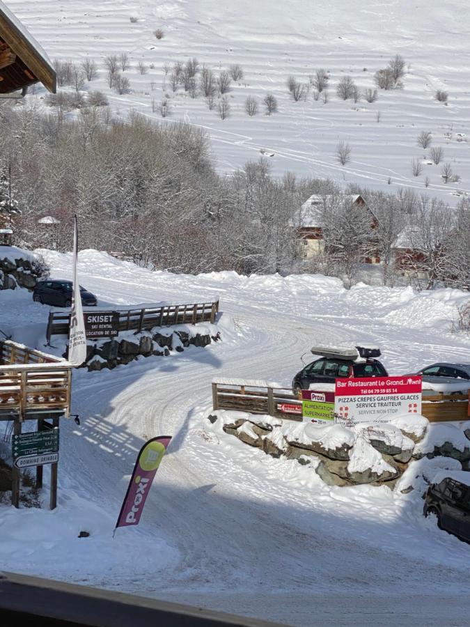 Apartmán Logement 4/6 Personnes A La Montagne Avec Piscine Saint-Sorlin-dʼArves Exteriér fotografie